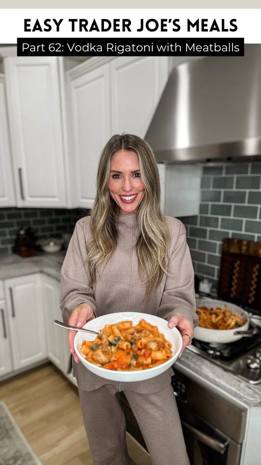 Easy Trader Joe’s meals part 62: vodka rigatoni with meatballs. Save this post for later! 

Such a tasty and easy pasta dish - and you can even sneak in a few veggies 🙌🏼

Here’s what you need:
• rigatoni
• chicken meatballs
• vodka sauce
• spinach
• chopped onion

Here’s what I did:
• bring a large pot of water to a boil. Add rigatoni and cook according to the package. Reserve 1 cup of pasta water before straining the pasta 
• in a large pan, add some olive oil and the chopped onion. Cook until fragrant 
• add the chicken meatballs to the same pan and cook until brown on both sides 
• add 3 large handfuls of spinach (or as much as you want). Stir together and cook until spinach is soft
• add the entire jar of vodka sauce then the cooked rigatoni to the pan. Mix together until well combined. 
• pour the reserved pasta water into the empty sauce jar and shake to get any remaining pasta sauce. Pour into the pan and mix together. 

Enjoy and follow for more 🤍

#traderjoesrecipes #traderjoesmeals #traderjoeshaul #easydinnerideas #easydinners #pastadinner #weeknightmeals #weeknightmeal