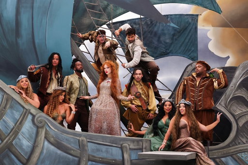 The Fate of Ophelia MV is OUT 🥳🎉 I’m so grateful to be part of this masterpiece 🧡🙏🏼 

#TSTheLifeofAShowgirl