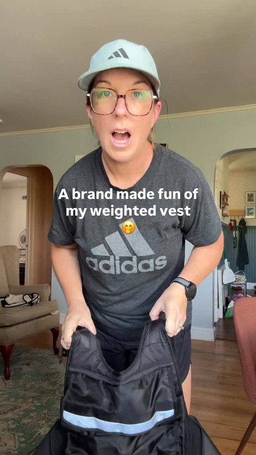 Why did I wear the basement cop vest for so long when I could’ve had one of these weighted vests 😑

Vest: @rukstr.co