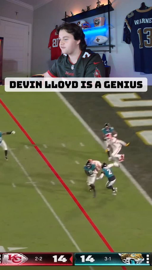 Unreal play from Devin Lloyd and a much deserved film breakdown of him #football #nfl #fyp #viral #share #footballanalysis #🐐 #fantasyfootball #jaguars #mnf