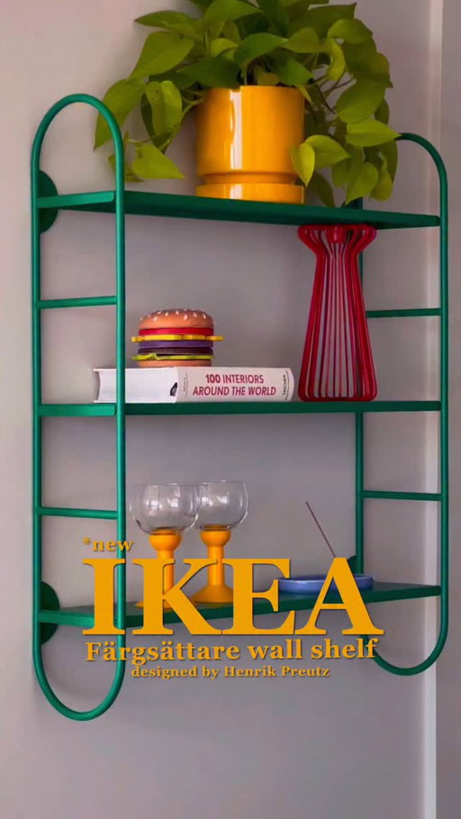 New shelfie alert 🚨🚨🚨

Introducing the FÄRGSÄTTARE wall shelf released by IKEA and designed by @ikea_designer_henrik_preutz 

I love how easy it is to install it to the wall and most of it all, the green color which pops out 💚

Save for later ✨✨✨

#vintageikea #ikeaatmine #ikeafinds #myikea #mcmlivingroom #spaceage #somewhereiwouldliketolive #guyswithplants #colorfulhome #apartmentdecor #homesweethome #apartmenttherapy #mcmdesign #altbauliebe #altbau #interiordesign #interiors #interiør #wohnzimmer #iic #ikea #aesthetic #condoliving #solebich #endathome #deco #myinteriorstyle #madecoamoi #spaceagedesign @ikeacanada @ikea @ikeaschweiz @ikeadeutschland @ikeafrance @ikea_designer_henrik_preutz