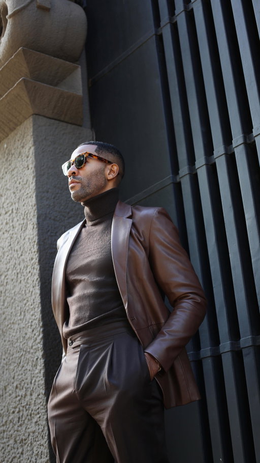 Allegris Business Class isn’t just travel, it’s an experience. Fully flat. Fully refreshed. Fully Fashion Week ready. 
@Lufthansa #MyLufthansa #LufthansaAllegris ad