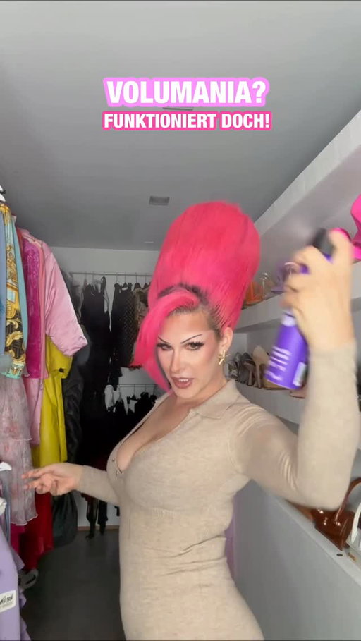 Anzeige | Mit den Volumania Produkten von @got2b werden meine Haarträume einfach war! Ich liebe DRAMA, GLAMOUR und VOLUMEN das bombenfest hält! Sei die Diva die UNVERGESSLICH IST! 🥳❤️ #got2b #ad #volumania #powderfull