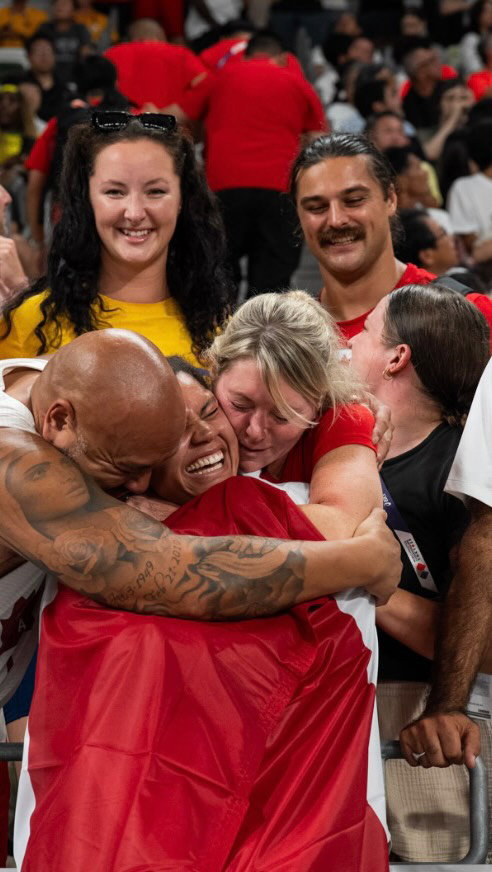 Still feels so surreal🥹

From the sacrifices my family made so a 12-year-old could chase her hammer throw dream, to the thousands of throws with @coachmothrows , the strength and recovery sessions with @courtbee1353 and @liz_mannering , the hugs and tears with my teammates, and the endless love from friends and supporters around the world: this gold medal belongs to all of you. Without you, it would still just be a little girl’s dream🫶🏽

To my sponsors @nikerunning , @nishi_athletic_goods , @vestaproperties , @canfund , and @theolympicclub , thank you for making it possible to chase excellence every single day. I’m so grateful to be on this journey with you. The story’s only getting started💪🏽✨

Always such an honour to represent @bc.athletics and @athleticscanada. And I couldn’t ask for better support from my @kajakstfc family—thank you for everything, Garrett and Richard Collier💛

Arigato gozaimasu❤️🔨