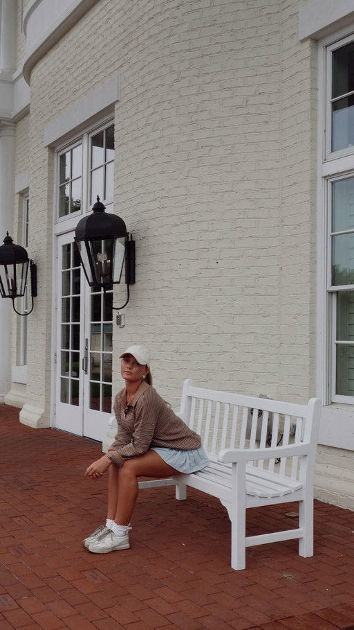 rainy day practice sesh ☁️

#golf #golfgirl #womensgolf #golfswing #golffashion #golfpractice #practice #rainyday #cloudy