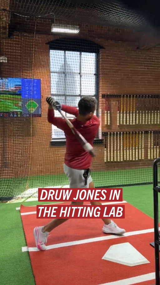 Finding the perfect bat for @25.druwjones
