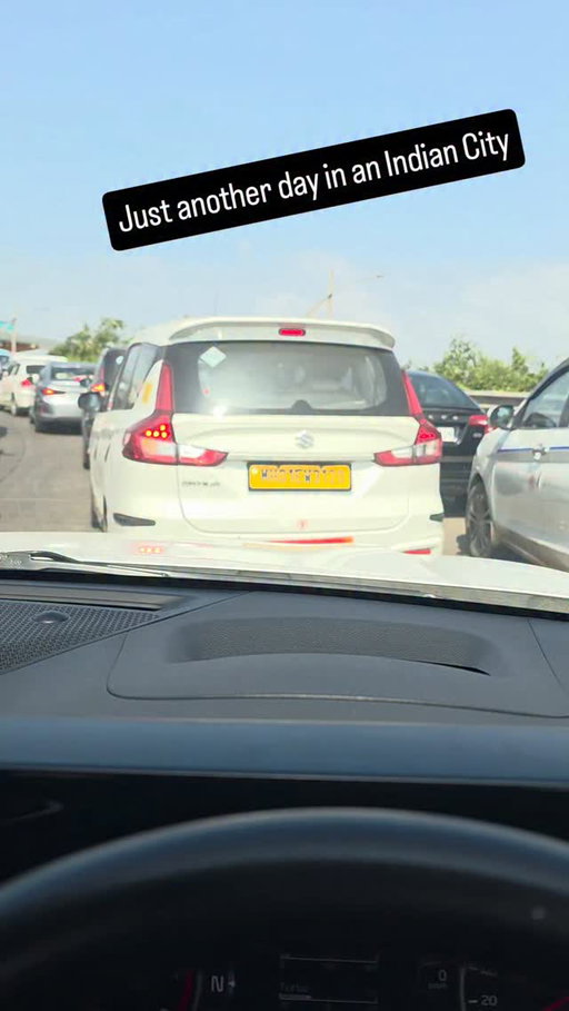 Send this to someone whose chot is sochi. Jai Hind!

[Mumbai, traffic, funny, not funny, reality, VIP movement]
