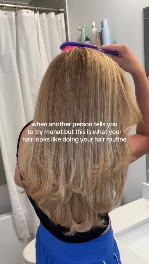 No hate just Monat isn’t for me 🙈
.
.
.
 #blondehair #blondeme #haircare #hairstyles #hairgoals #hairjourney #blondegirl #monat #haircut