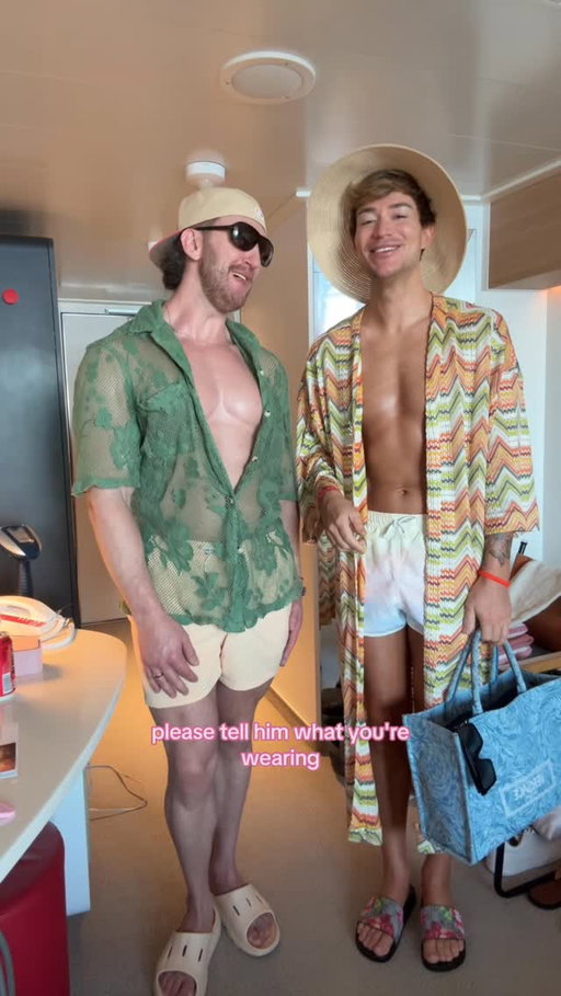 going to the pool for the day 🤙