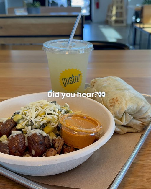 If you don’t know, now you know 🙂‍↕️ gusto! just got bigger (literally) with their bowls & wraps. And their NEW bigger warm wrap — a 12” steamed tortilla that can hold an entire bowl. Healthy, hearty, and perfect with any gusto! combo 💛

Here’s what I ordered:
🌯 New Warm Wrap with Queso Verde Queso & Panko crispy chicken
🥣 My go-to: Chipotle Mango Avocado with grilled chicken + baby Bella mushrooms

#Ad # Sponsored #gustoATL #AtlantaEats #ATLFoodie #EatsinATL #ATLbites #ATLfood #ATLfoodblogger #atlanta #gusto!