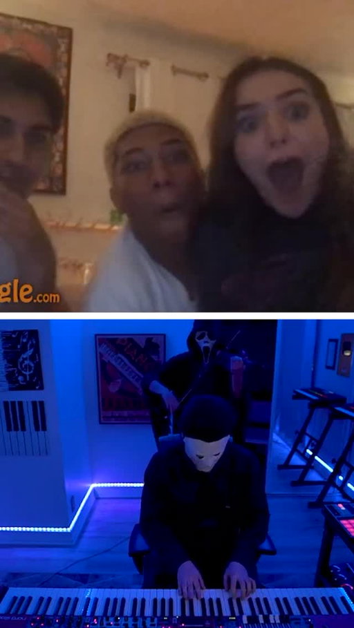 Michael Myers plays Lana Del Rey request by ear 🎶
