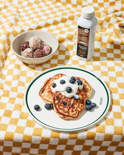 Fuel your day the delicious way! 💪🥞 
From energy-boosting shakes and protein packed pancakes, Bondi Meal Prep makes hitting your goals easy… and tasty. 

Order now via the link in bio and level up your protein game!
#bondimealprep