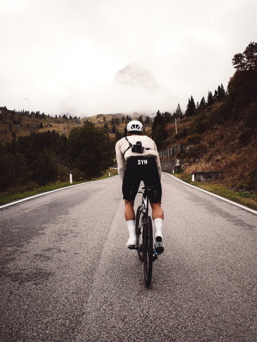 Not long left now until that’s the type of views in front of me again 👀 Girona next week! Can’t wait to get some extension on summer before we get deep into winter training 🤜🏻
-
-
#SYNcc#thesyn#dolomitiamo #ridewithfriends#fromwhereiride#lifebehindbars#justrideit#sekabikes