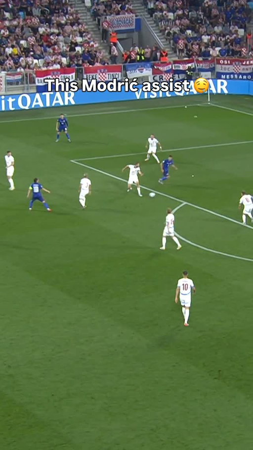Taking out multiple players with one pass 👏

#WCQ