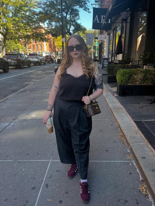 A Sirius(ly) perfect time in NYC🖤 

1. I’ve heard that the youths call this, throwin’ a fit
2. Sirius sister 
3. The dream team
4. The moment during the week where my soul left my body meeting @bravoandy and @kellyripa 
5.  Discussing all things Morbid with the queen @lglitzy 
6&7. Throwin’ more fits w/ dream team
8. A moment for my new favorite dress
9. Deb Deb’s first caviar experience
10. Obligatory artsy NYC photo