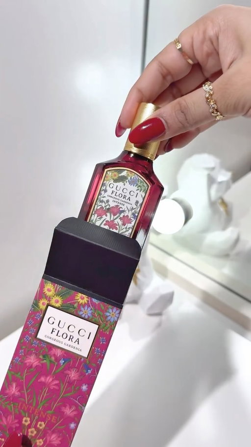 ✨ The Gucci Flora Gorgeous Gardenia Intense (Red Bottle) is the perfect touch of luxury this Christmas. 🌹 Its rich floral scent feels warm, elegant, and festive — just like the season. 

#ad #gifted 

🎁 Gift it to someone special or make it your own signature holiday fragranc

#guccibeauty #gucciperfume #theperfumeshop #perfume #fragance #perfume #pheromoneperfume #christmas #christmasgiftsideas
