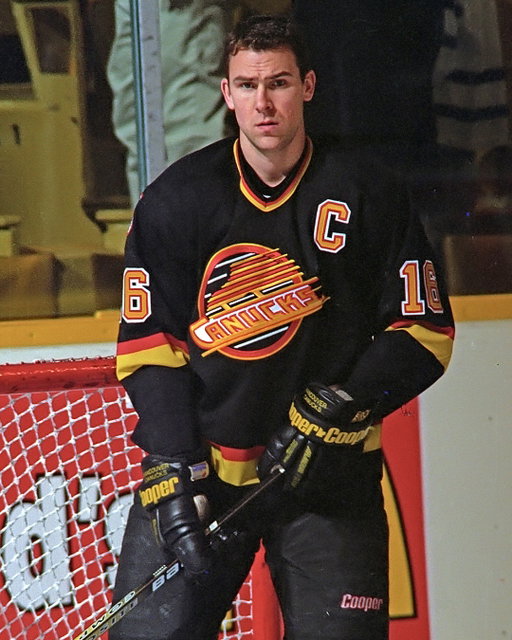 Thirty years ago today, what’s now known as Rogers Arena opened its doors; ushering in a new era for #Canucks hockey.
 
The 1995.96 season saw Captain Trevor Linden’s career-high campaign and mid-season rise to the ironman throne, Alexander Mogilny’s 107-point brilliance, and Cliff Ronning’s final season in Vancouver... a season defined by heart and milestones.