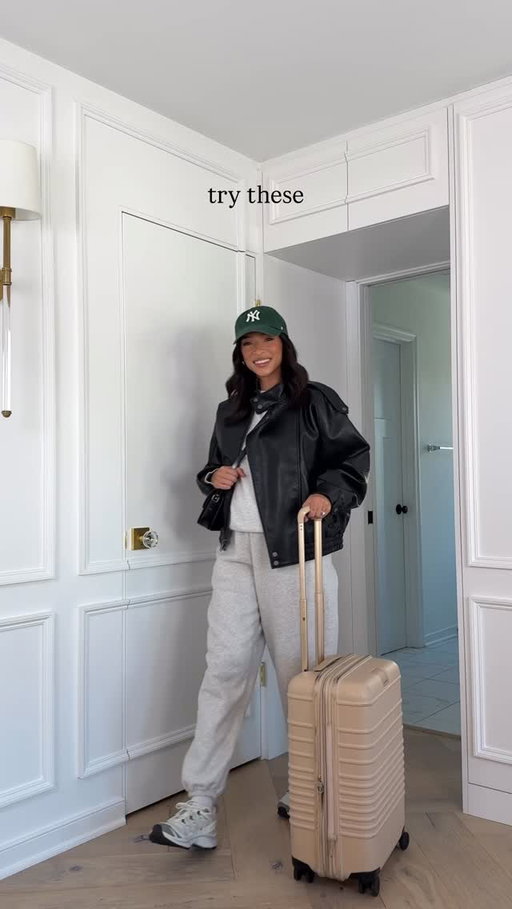 #abercrombiepartner type “TRAVEL” to get the links to these comfy chic travel outfits! And yes it really is all about layering and accessorizing, but what outfit isn’t when you think about it?! All @abercrombie sweats are up to 50% OFF plus use code AFNENA for an extra 15% off sitewide 🤩 also added everything to my LTK and the first link in my bio 🫶🏽 https://liketk.it/5qJ1V #liketkit @shop.ltk 

*Offer valid online only 10/8/2025-10/13/2025 in US/CA. Excludes clearance. Online price reflects discount. 
*Use code AFNENA to get an additional 15% off almost everything at checkout from 10/8/2025-10/13/2025 in US/CA. Exclusions apply. See details online.

#traveloutfit #airportfashion