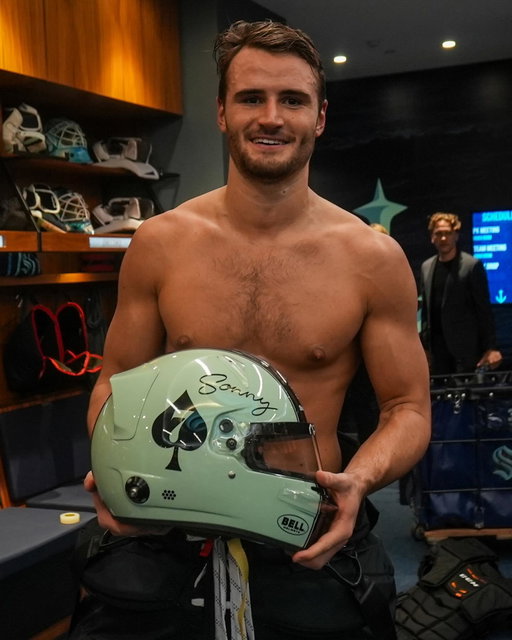 Brilliant game, @jdac35. You are P1 🏎️

Introducing our new victory @F1 helmet from F1, The Movie, courtesy of #SeaKraken  investor @jerrybruckheimer!