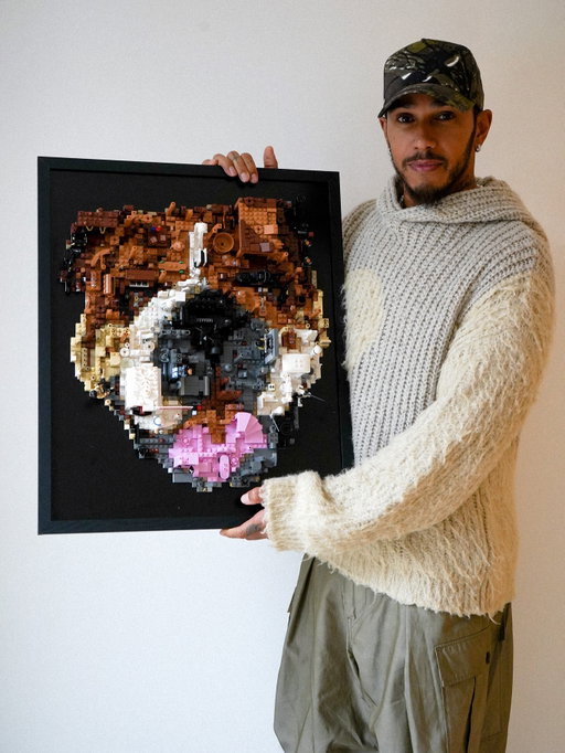 This lego portrait of Roscoe really touched me. The amount of detail in it is incredible and I can’t imagine how long it took. Thank you to Karen and Ilona for making this and sending it to me. 

I also want to take a moment to thank all of you for the outpouring of love that there’s been since Roscoe’s passing. It’s still very painful and will be forever, but all of the support is helping me through this tremendously. I can’t thank you all enough. Many of you out there have also lost a pet so I know wherever Roscoe is he’s got tons of friends. He’s surrounded by love and good vibes, just as he was when he was alive.