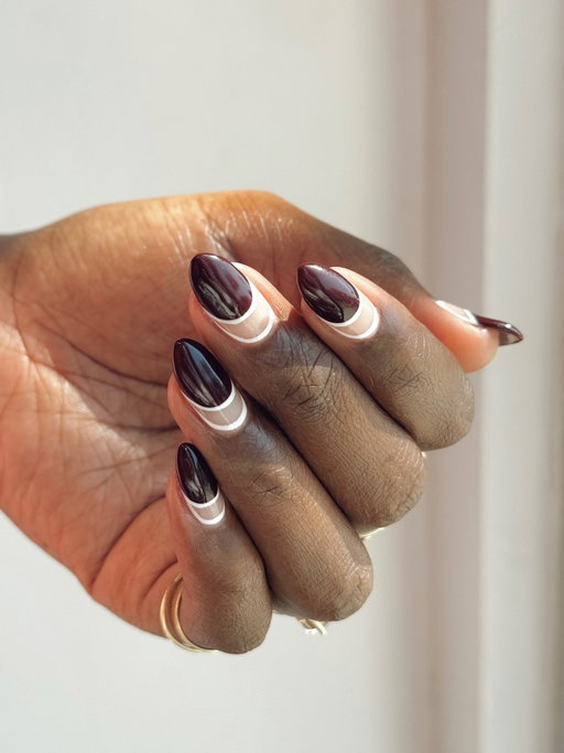 She’s bold. She’s moody. She’s maroon 🤎❤️

The color-block moment your fall nails didn’t know they needed — crisp white lines, sharp negative space, and that rich maroon shade giving main character energy. Cool-girl vibes only. 

Share with a friend who could pull off this maroon moment. Or one who totally needs to. 💅

#MaroonNails #FallNails2025 #CoolGirlNails #ColorBlockNails #NegativeSpaceNails #FallNailTrends #StatementNails #NailInspo
