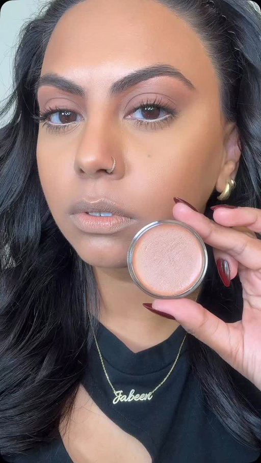 MAC PRO LIP ERASE is that GIRL!!!! Brown girl lips, but make it colour-true 💄✨
@maccosmeticscanada Lip Erase = my new secret weapon for flawless lip combos.
#MACLipErase #BrownGirlApproved #maccreator #MACCosmeticsCanada 

👩🏻‍🎨 @liz.layton.mua ✨
