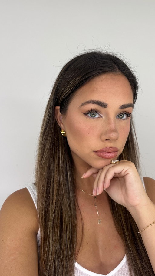 #LUMIFYPartner
 
Bridal look ft. my #1 product for brighter and whiter-looking eyes on my wedding day, LUMIFY redness reliever eye drops🕊️💍🤍
 
Head to LUMIFYeyes.com to find where to buy @lumify.eyes drops near you
 
#fromBauschLomb
#LUMIFYDrops
 
Use as directed.