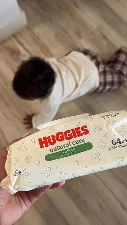 Just your typical Costco run… but better  Because Huggies Natural Care Sensitive Wipes — my absolute go-to for gentle, fragrance-free, 99% water clean — are now at @costco Stocking up on these (and Huggies Plus Diapers) every trip from here on out

@huggies #Ad #HuggiesPartner #Costco