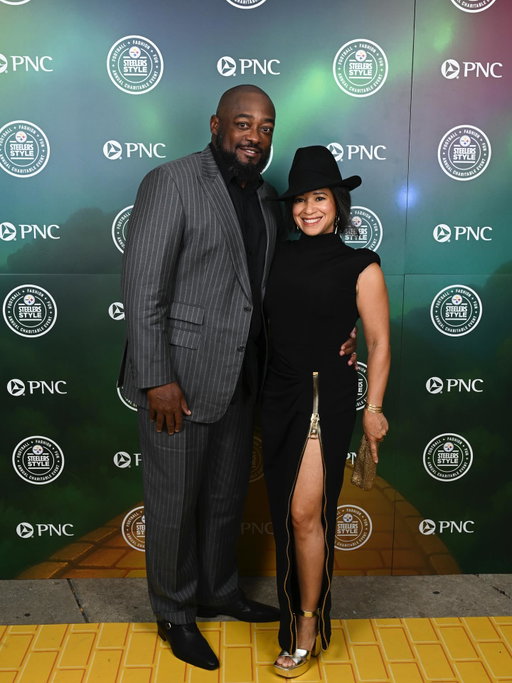 Always love seeing what my incredibly talented wife, @kiyatomlin, has put together for the Steelers Style fashion show. So proud of her.