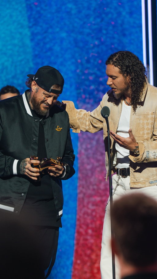 “They’ve heard of Jesus, now show them Jesus.” - @jellyroll615 
 
Jelly Roll’s powerful speech after winning Song of the Year for “Hard Fought Hallelujah,” with @brandonlake, at this year’s @gmadoveawards.
 
Watch the full show on the free TBN+ app 📲