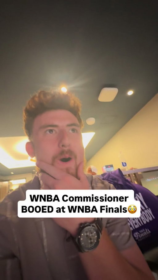 I’ve never heard anyone get booed this loud… #wnba #wnbafinals