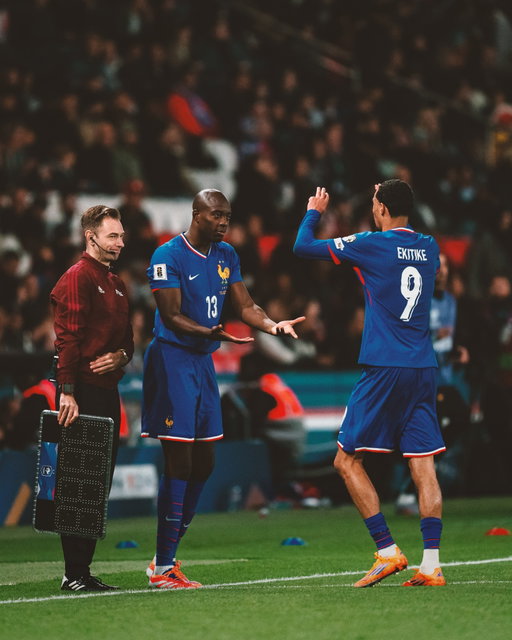 So proud of you, Jean-Philippe Mateta 🇫🇷🙌

JP made his senior debut for the French national team last night.