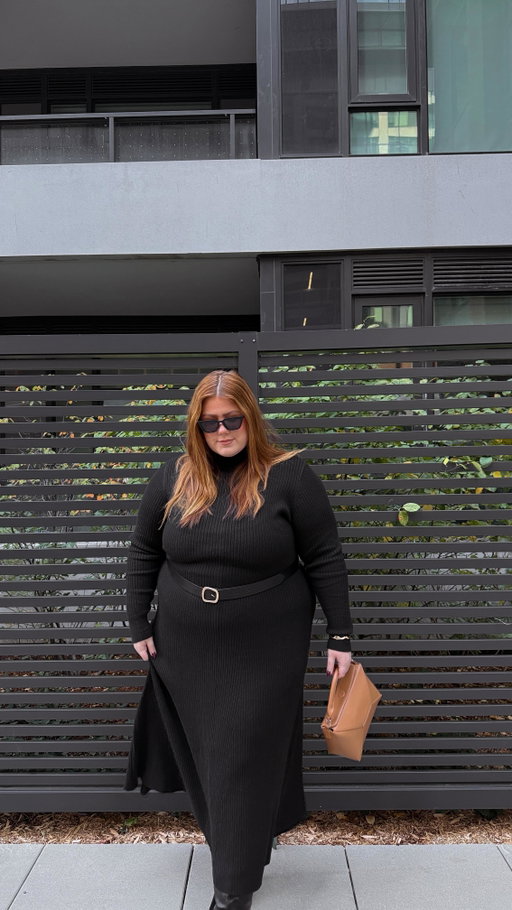 Realistic fall outfits for the week with @joefresh!!🍂 #ad

Size breakdown:
Quarter zip sweater - size 3X
Ponte bootcut pant- 2X
Ribbed sweater dress- 2X
Ribbed turtleneck- 2X
Ribbed flare pant- 2X
Corduroy midi skirt- 22
Slim fit turtleneck- 2X