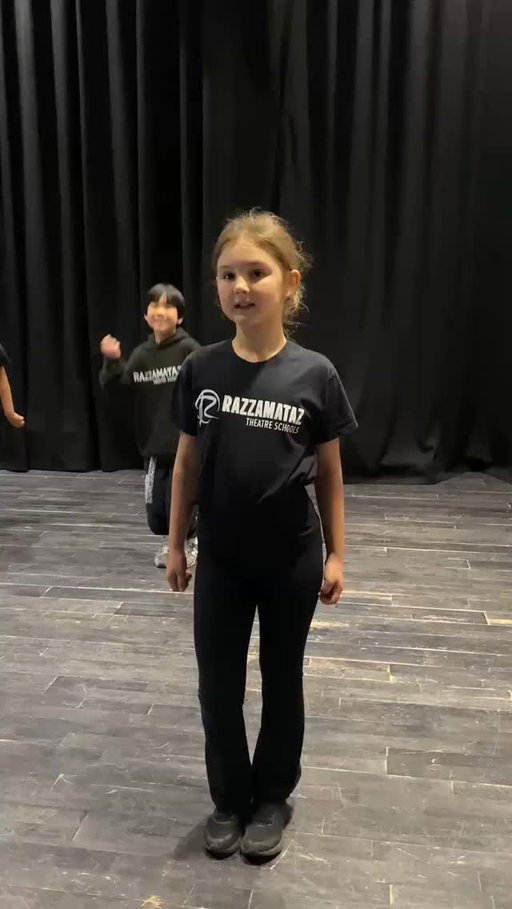Saturdays at Razz be like 🌟

#razzfamily #saturdayactivities #DanceSingAct #razzfam #RazzVibes #northfinchley #kidsactıvıtıes