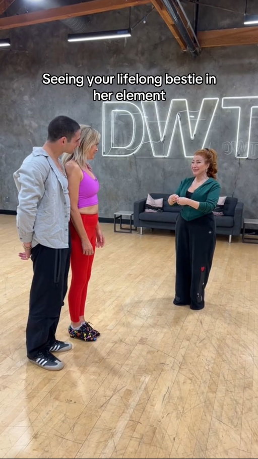 We’re not crying, you are. ✨ Celebrating Parent Trap Day with these icons. #DWTS #October11 #ParentTrap #DedicationNight