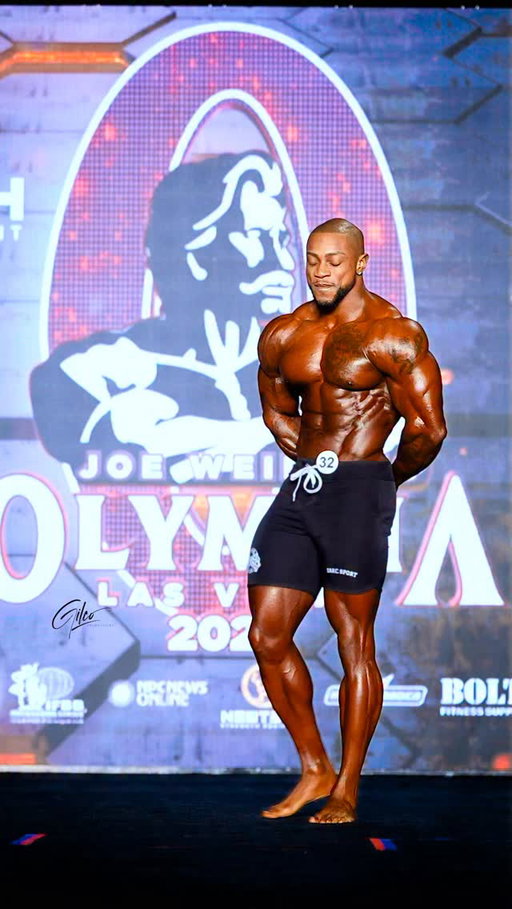 2025 Olympia Men’s Physique 
Athlete: @brandon.d.hendrickson 
Video by @gilcoproductions