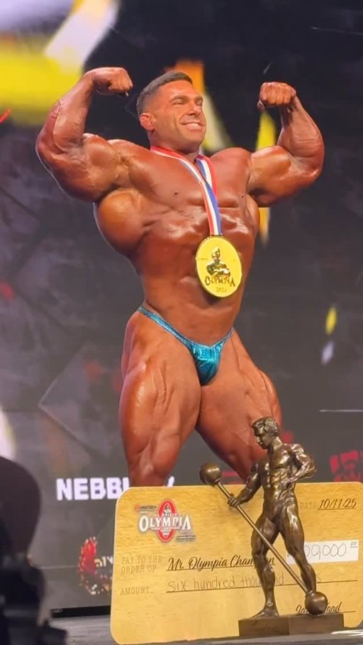 Your 2x @mrolympiallc Champion!!!!
@dereklunsford_