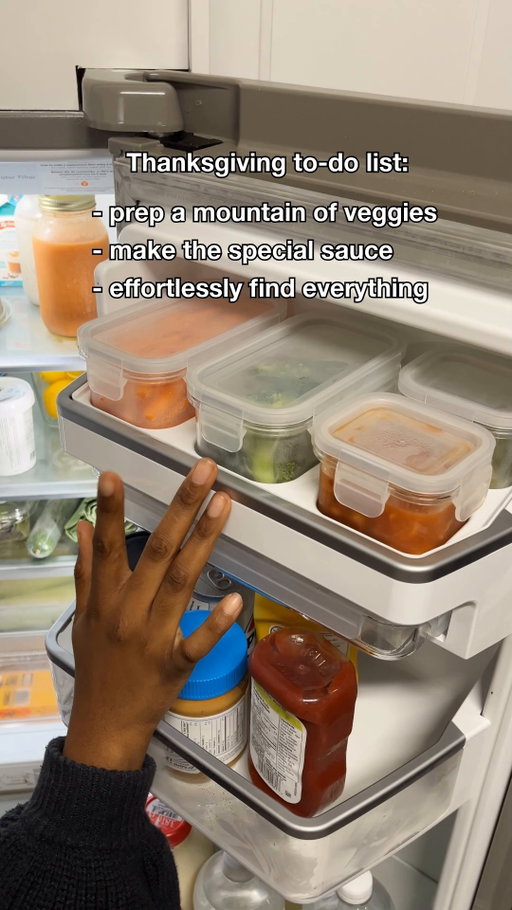 Whirlpool® Prep & Store Bins make keeping all your prepped ingredients (or leftovers) organized and ready. More organized fridge means more time to cherish the moments that matter. Happy Thanksgiving! 🇨🇦