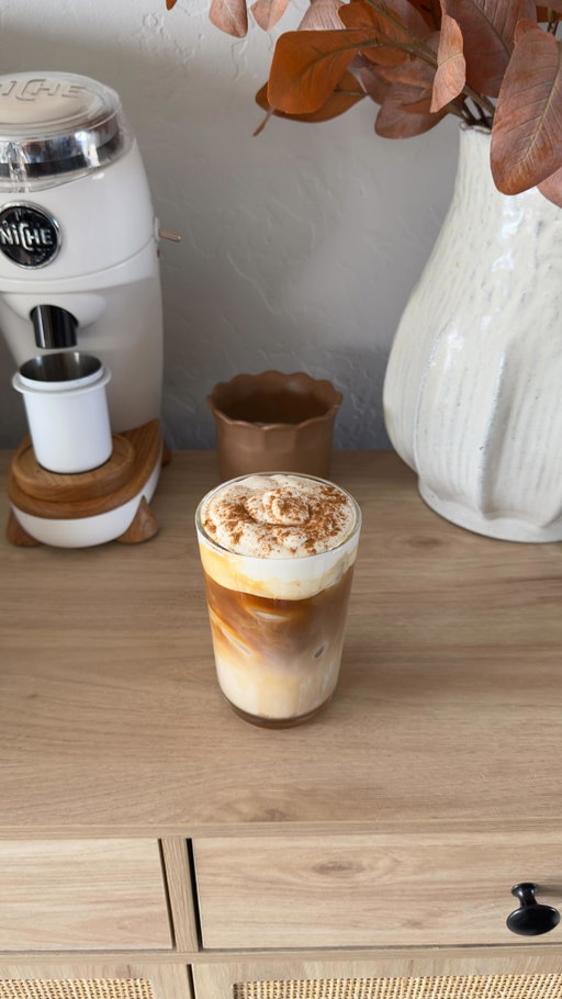Morning latte☕️🤎

#homebarista #espresso #coffeeholic #lelitbianca #coffeeroutine #coffee