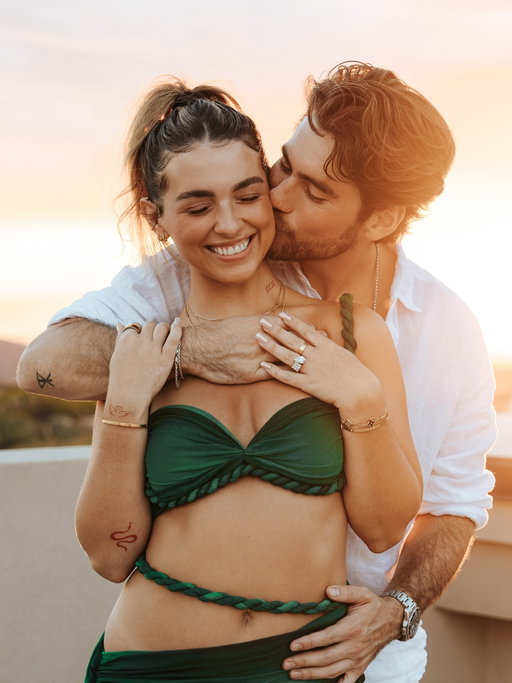 Quantum flipping into a new chapter of life with my pea 🫛❤️ For the first time, I’m really at a loss for words 🥹😭