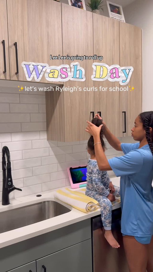 Wash day for my princess @ryleighnoell 👸🏽🎀🥹🫶🏽✨

She’s gotten so big I can’t handle it! But she always lets Auntie Lee Lee do her curls! (BRB IM CRYING BECAUSE I want her to stay small forever🥹🥹🥲)
-
-
-
#curlyhair #kids #washday #haircare #toddler #curlyhairdontcare #naturalhair #naturalhaircare #joico #kidhairstyles #blackgirlmagic #naturalhaircommunity #kidswashday #babygirl #longhair #healthyhair #instagramreels #reelsinstagram #explore #explorepage✨