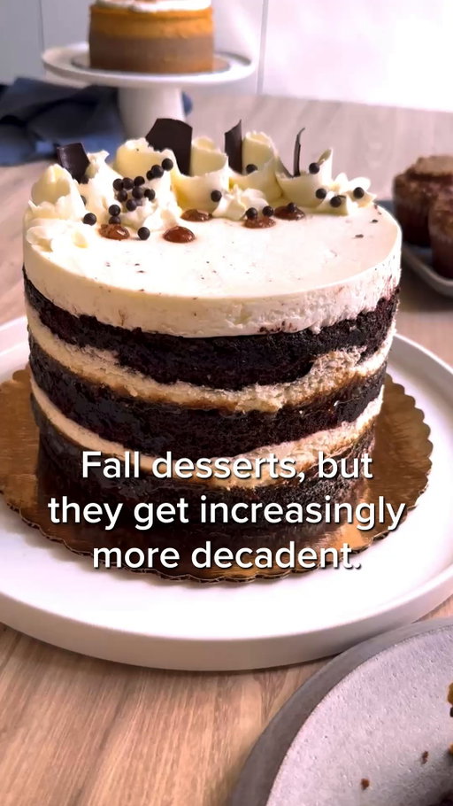 Limited-time fall dessert lineup 🎃 🍰 🥧