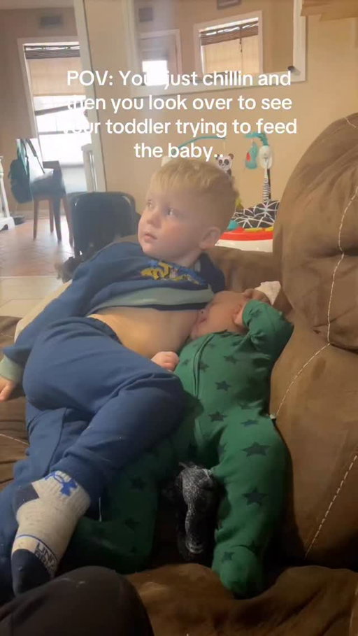 Honestly whatever gets me a break at this point 🫠🫠🫠

#momsofinstagram #babiesofinstagram #newmom #toddlernursing #newborn #newbaby 

Video credit @briannashaelynn on TikTok