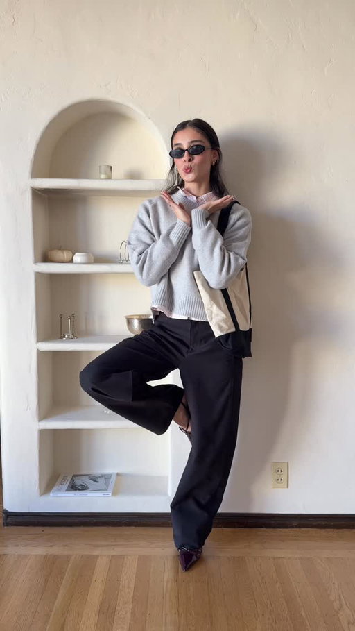 the perfect capsule wardrobe is from @uniqlousa shop all these pieces at UNIQLO’s fall capsule wardrobe page! #UNIQLO #UNIQLOpartner

pieces used—
pants: Jersey Barrel Pants in Black, Smart Wide Leg Pants in 58 Dark Green, JWA Straight Jeans in 69 Navy

tops: Souffle Yarn Full Zip Cardigan in 57 Olive, Oxford Cropped Boxy Shirt in Striped 11 Pink, Souffle Yarn Sweater in 02 Light Grey, Mini T-Shirt in 09 Black