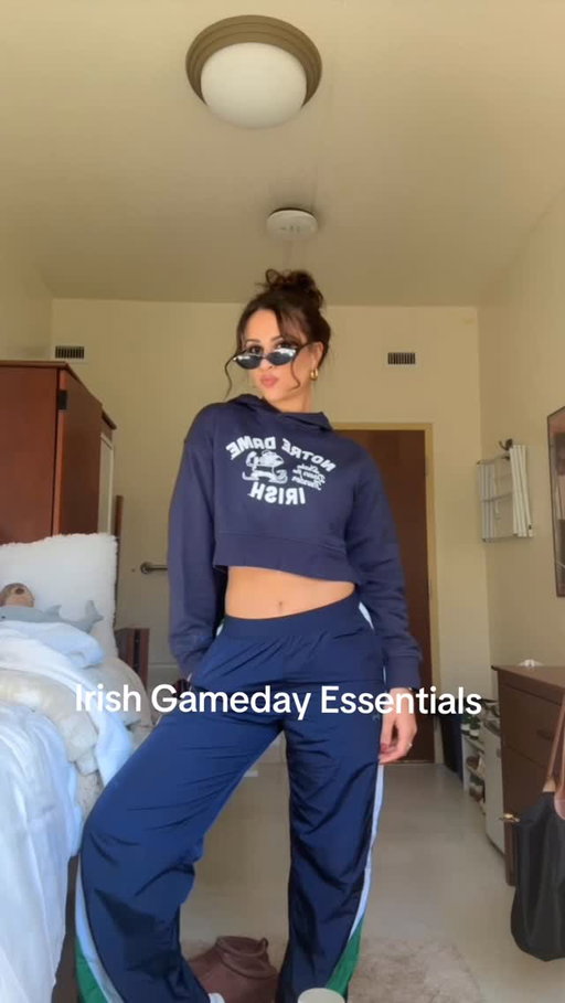 Styled by @underarmourwomen 🍀 #underarmour #gameday #notredamefootball #notredame #underarmorwomen