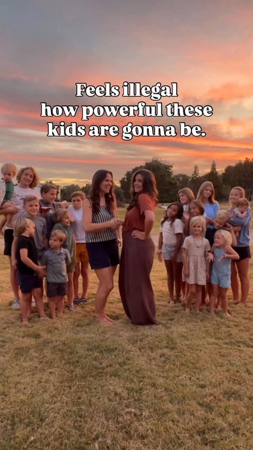 We’re building something powerful over here - raising kids who know truth, love boldly, and stand firm in their faith. 

Who you surround yourself with matters. Find friends who have the same convictions. It changes everything. 🙌 

Do you have a community that pushes you closer to your goals (and God)? 

We are back together!! After a month at the beach this summer together we are hanging out at the Ingram’s farm in South Carolina. They have donkeys, horses, highland cows, and the sweetest sheep … plus an rv spot for us to park the bus. 

#bigfamily #christian #motherhood #fatherhood #familygoals #homeschool #homesweethome #goals