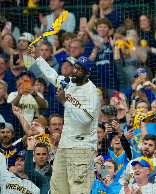 The Mayor of Milwaukee got us all fired up! 🔥