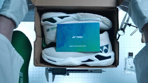 Packing up our newest shoe innovation 👟

GRPHT THRTTL, available worldwide next week.

For tennis, badminton, and beyond.
#TeamYonex #FullThrottle #GRPHTTHRTTL
