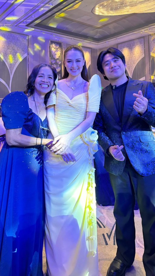Akala siguro ni @marianrivera joke yung “kabagang” 😭 #theAguinaldos