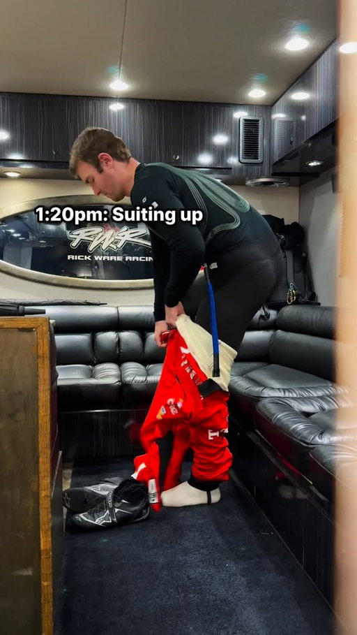 Get ready with me for NASCAR

#codyware #motorsport #NASCAR #racecars #racing #cars #racetrack #carinstagram #explorepage